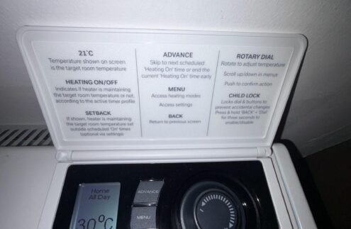 Storage heater power switch
